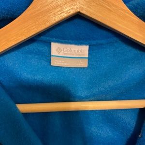 Columbia blue jacket size L juniors